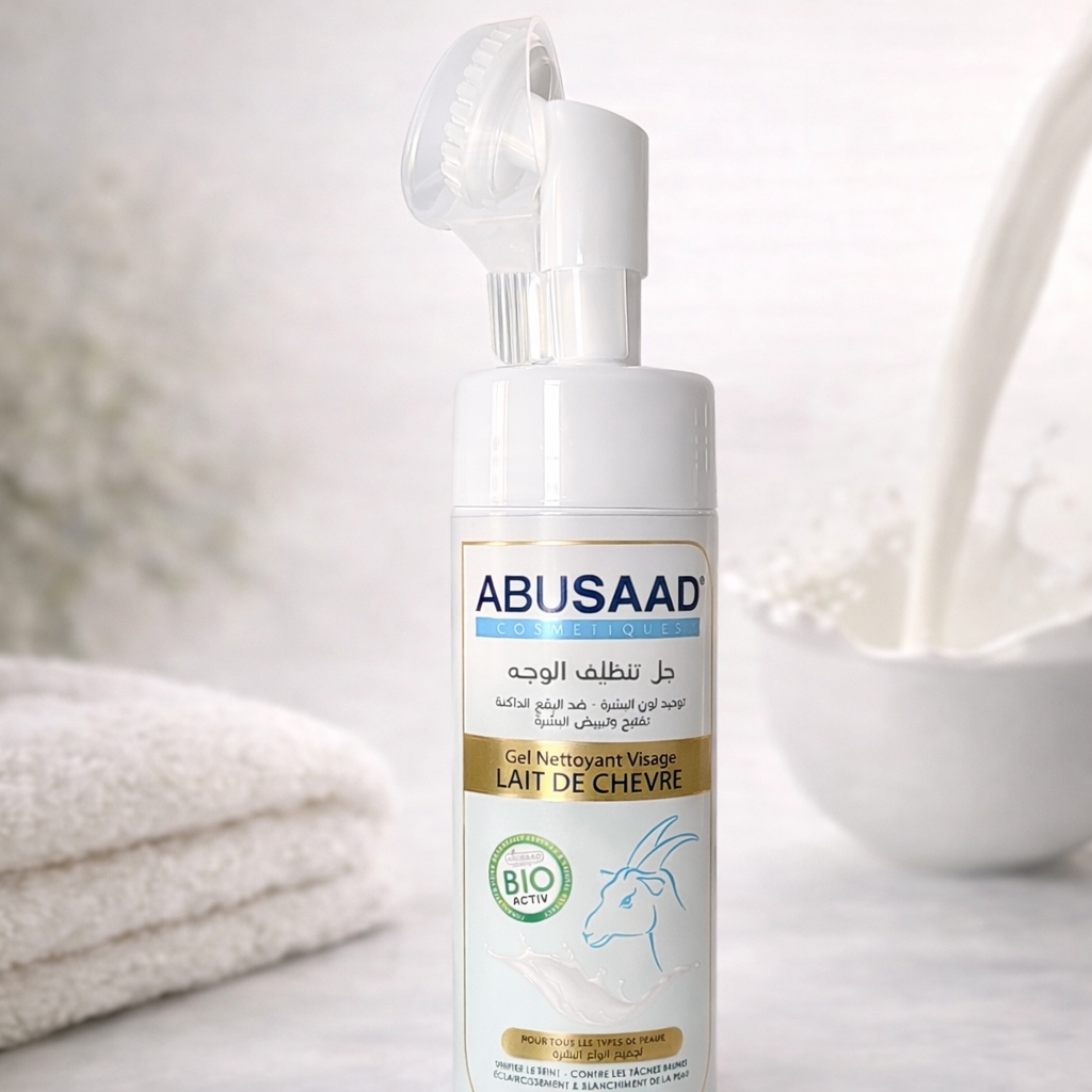 Gel Nettoyant Visage au Lait de Chèvre Avec brosse silicone intégrée – Nettoie,purifie et apaise